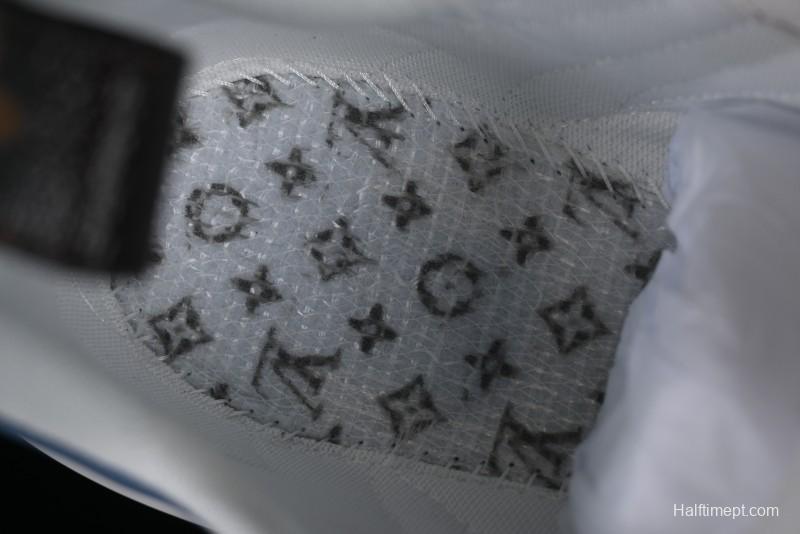 Louis Vuitton Archlight Sneakers with Wave-shaped Sole and Oversized Tongue - MBJ0