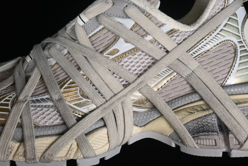 Balenciaga Phantom Sneaker 10th Generation Lace-Up Running Shoes with Transparent Heel Strap - W3XLL9191