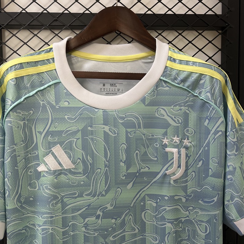 25/26 Juventus Away Jersey