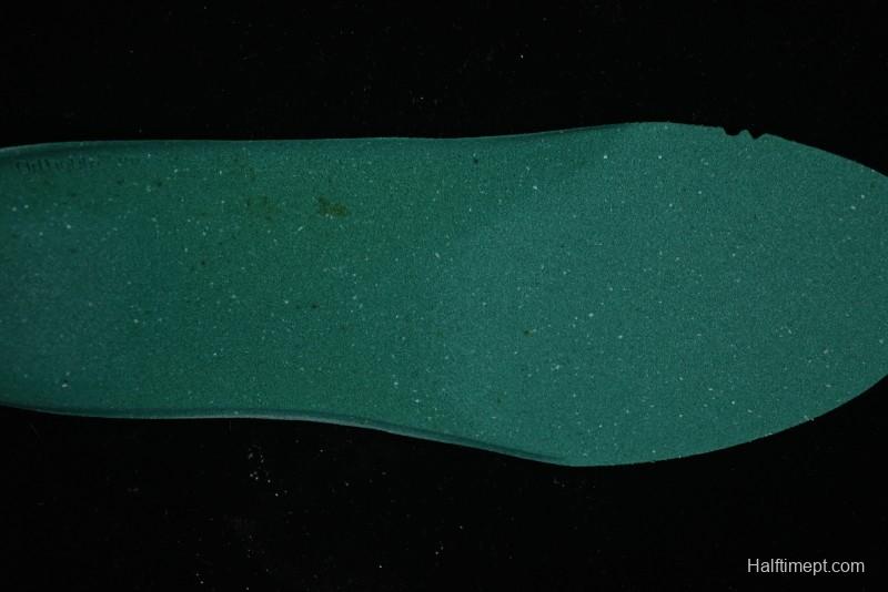 Nike ACG Mountain Fly 2 Low SP Outdoor Hiking Shoes with GORE-TEX and React Foam - FZ3311-001