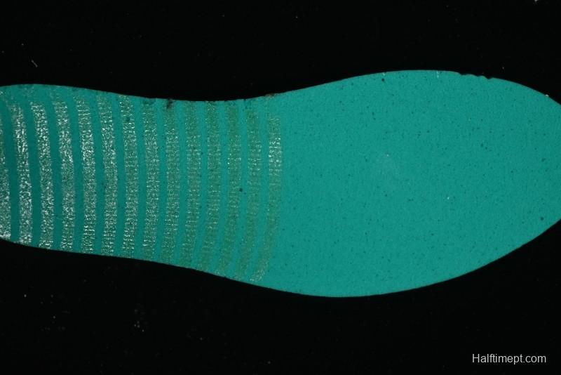 Nike Air Jordan 4 Retro Remastered Low-Top Basketball Shoes - FQ7939-001