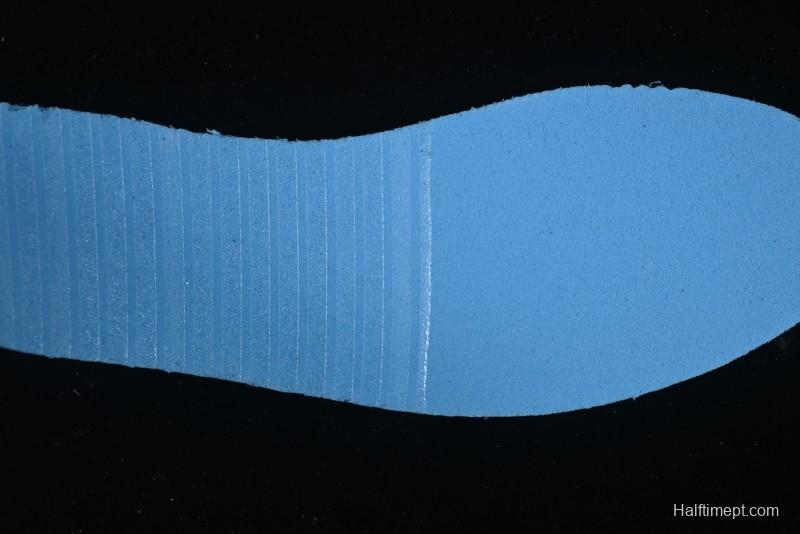 Nike Air Jordan 1 Low Retro Basketball Shoes in Black and White - 553558-043