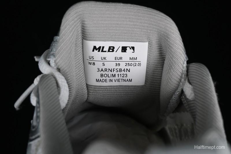 New York Yankees MLB Fast Ball Classic Monogram Retro Casual Running Shoes - 3ARNFSB4N50SIS