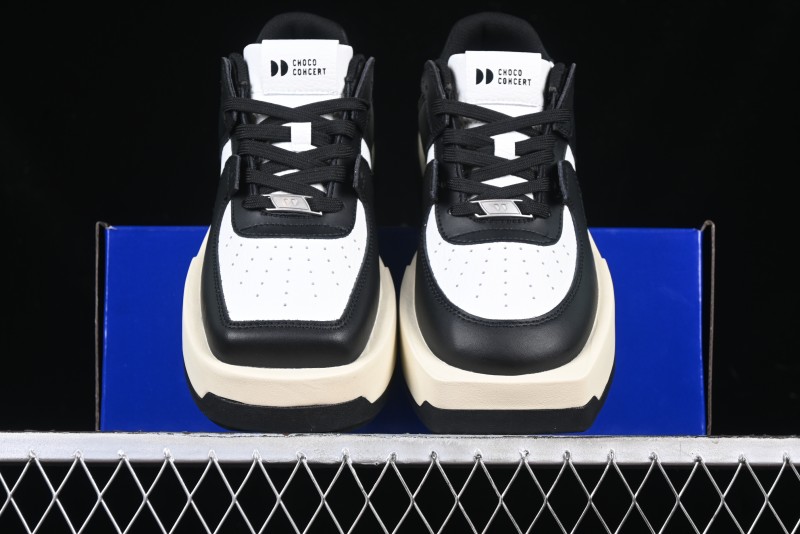 Choco Concert Leather Round Square Asymmetric Fashion Sneakers Black White - AJE5