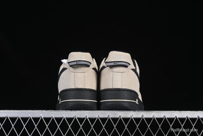Nike Air Force 1'07 Low Casual Sneakers with Full-Length Air Cushion - HV6526-200