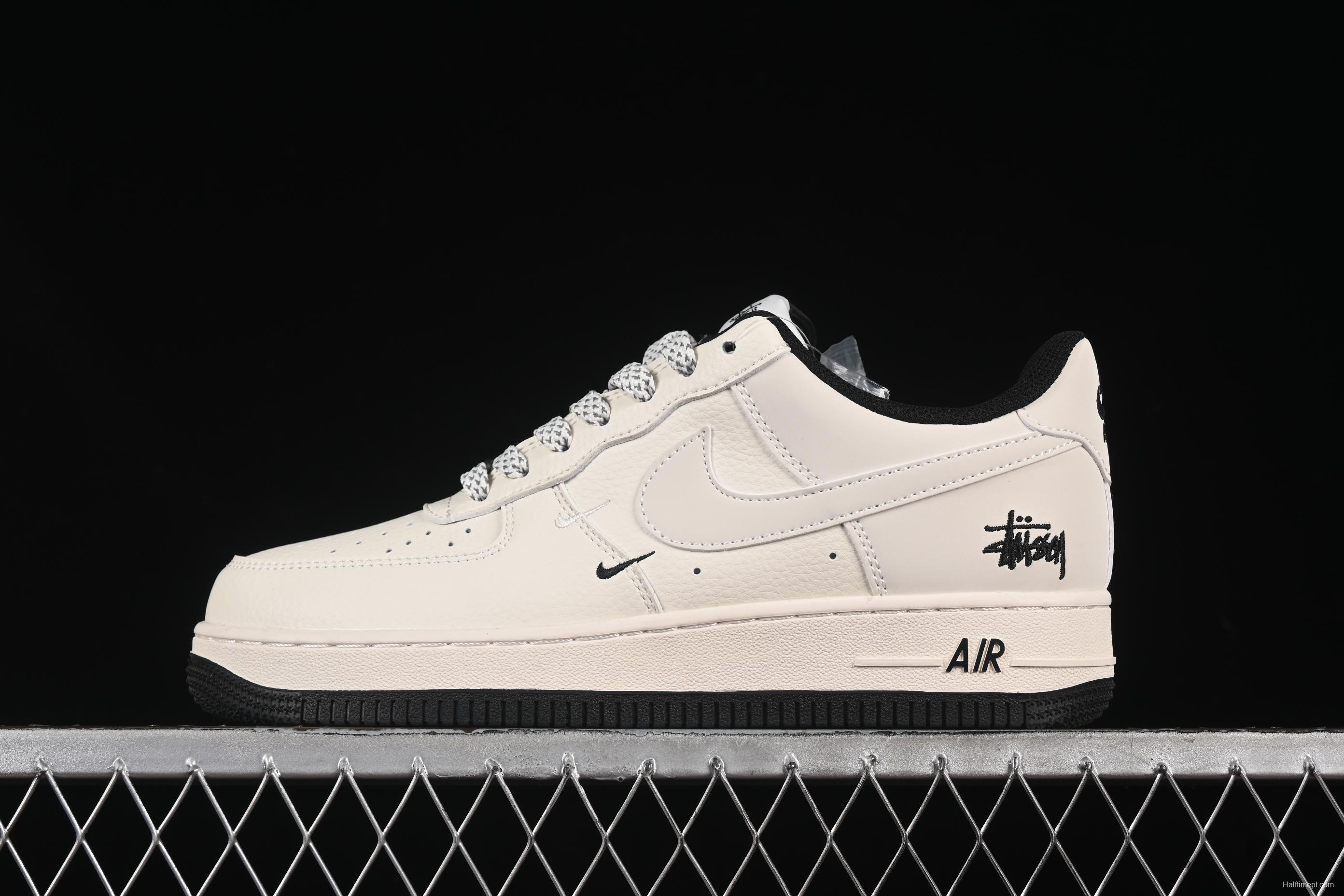 Nike Air Force 1 '07 Low Stussy Collaboration Small Double Swoosh Black Sole Low-Top Casual Sneakers - XZ6188-713