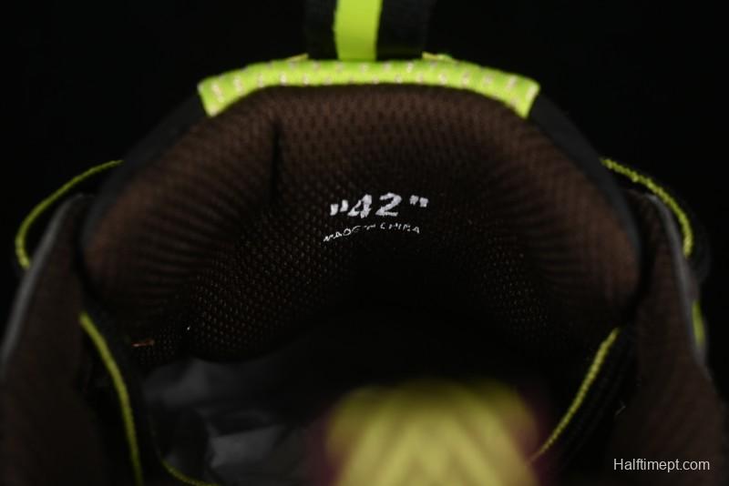 Off-White Be Right Low-Top Lifestyle Sneakers in Black Green - X.E5