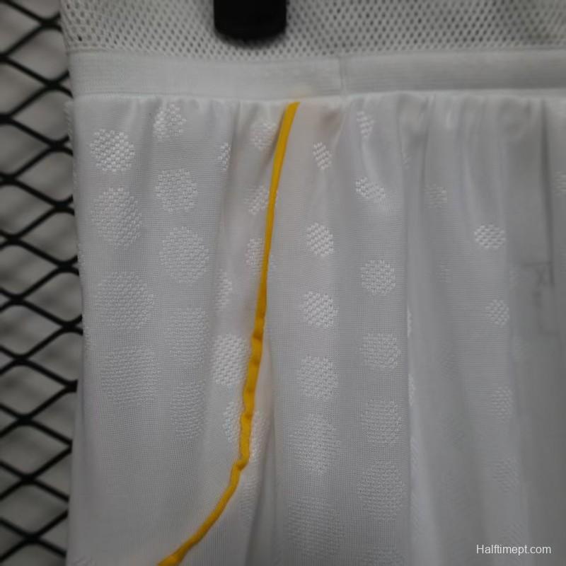 Player Version 25/26 Real Madrid Home Shorts