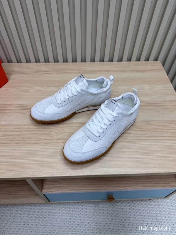 2025 Unisex Hermès White Suede Down Fabric Sneakers KFY00300
