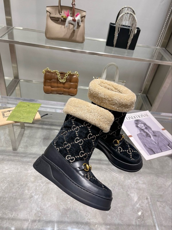 2024 Women Gucci Black Shearling Leather Snow Boots MJ00420