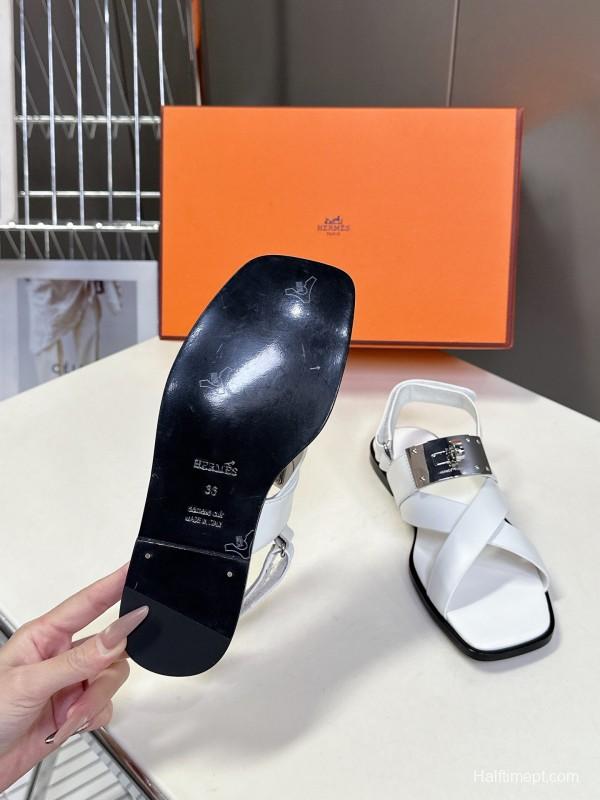 2025 Women Hermès White Calf Leather Sandals Metal Buckle KFY00300