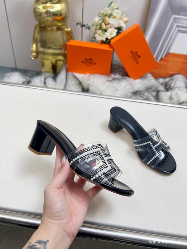 2025 Women Hermès Black Leather Slippers H Pattern MJ00180