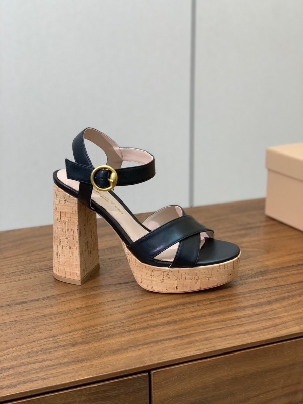 2025 Women Gianvito Rossi Black Leather Sandal