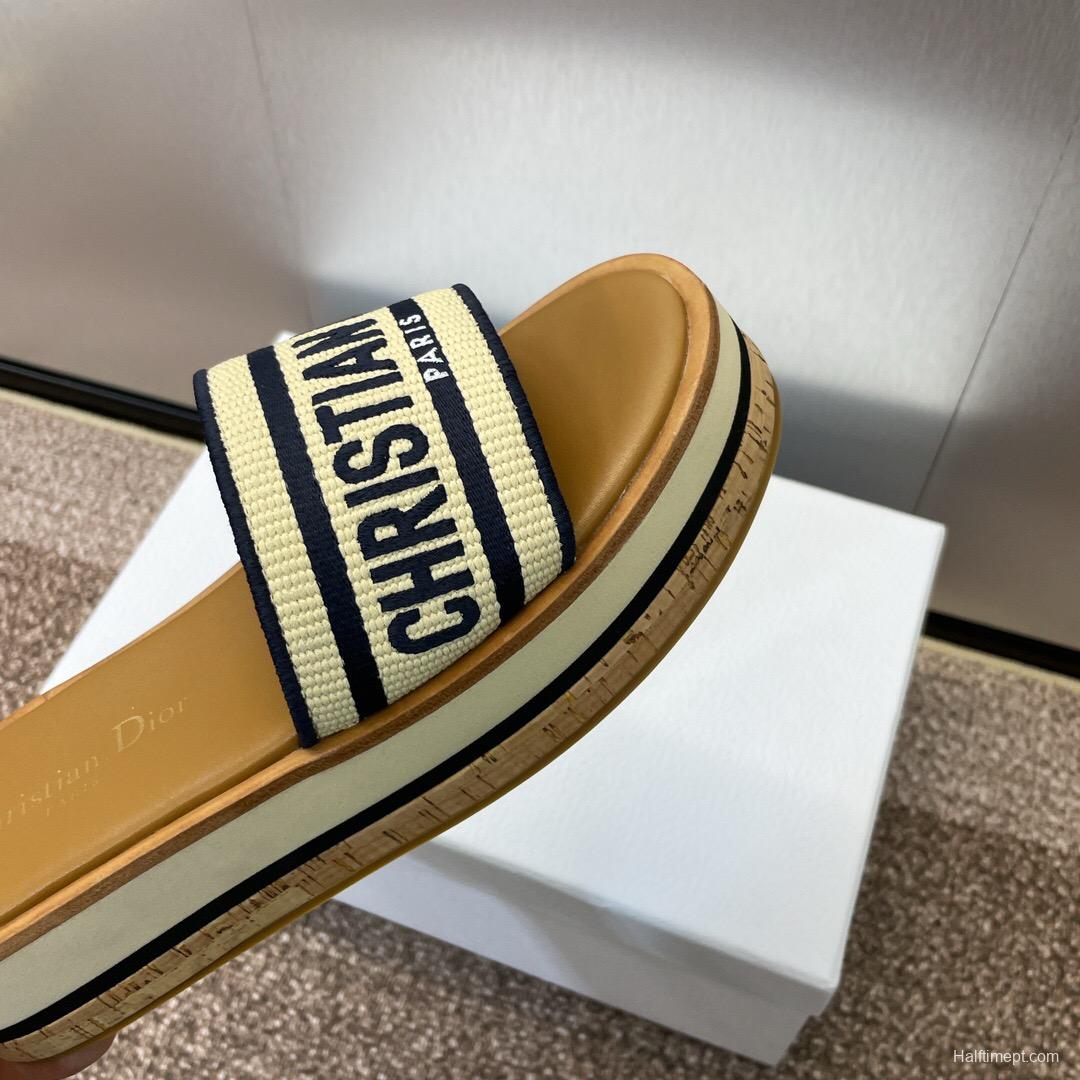2025 Slippers Dior Beige Navy Canvas Leather Platform CHRISTIAN DIOR CD004