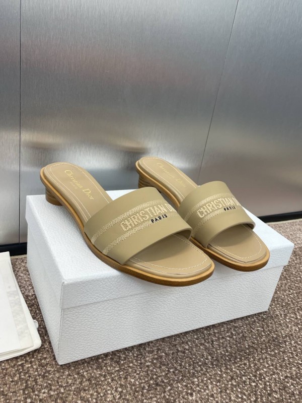 2025 Women Dior Beige Fabric Slide Sandals KFY00300