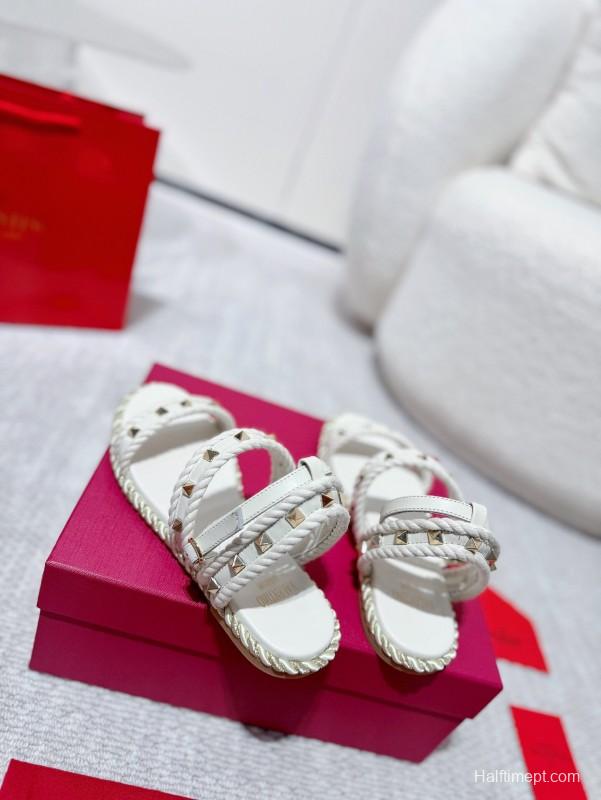 2025 Women Valentino White Leather Sandals Studded LY00250