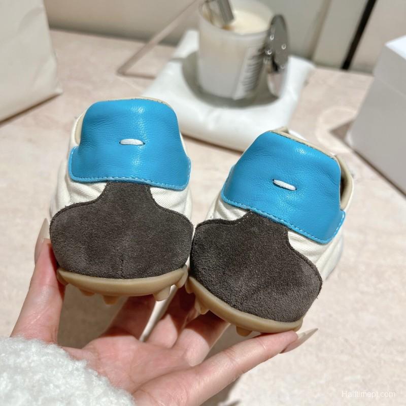 2025 Unisex MM6 Maison Margiela White Grey Nylon Suede Sneakers Distressed KFY00290