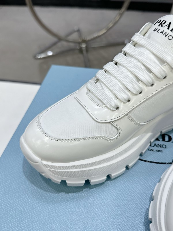 2025 Unisex Prada White Leather Sneakers KFY00310