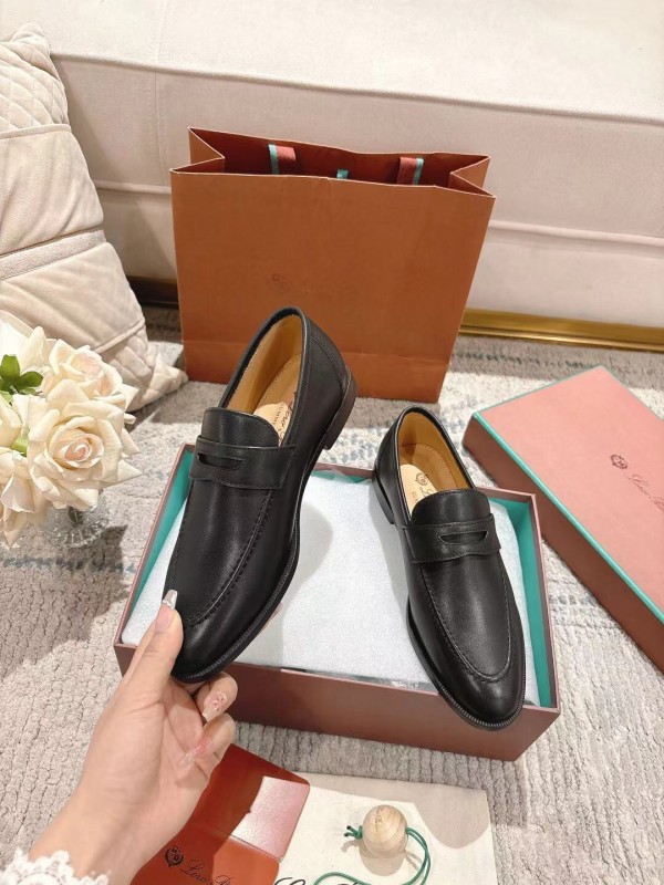 2025 Women Le Parmentier Black Leather Loafers LY00340