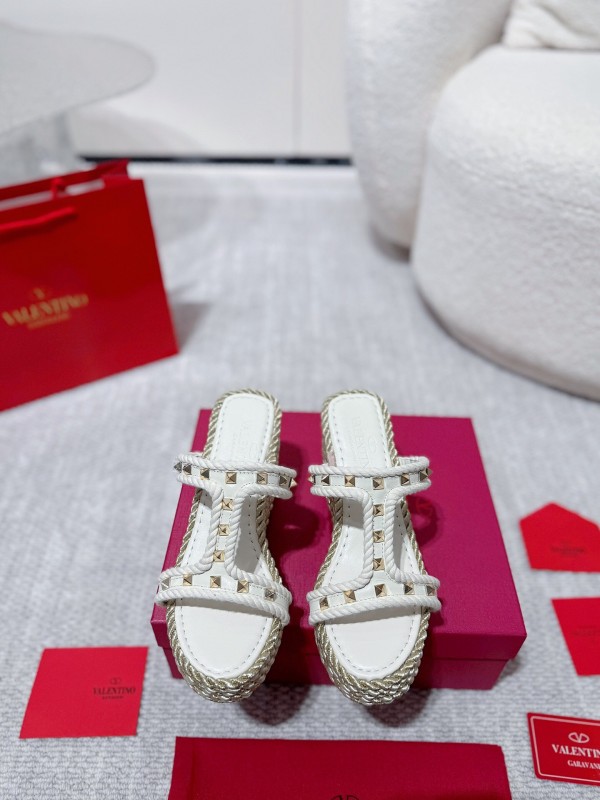 2025 Women Valentino White Leather Wedge Sandals Studs LY00290