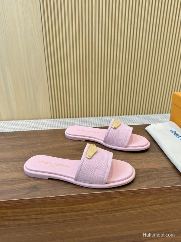 2025 Women Louis Vuitton Pink Leather Slippers LY00220