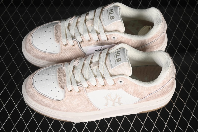 New York Yankees Chunky Liner Embo Monogram Elevated Platform Casual Running Shoes - 3ASXV015N50BGS