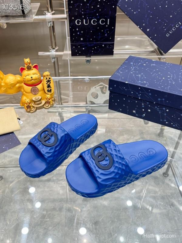 2025 Men Gucci Blue Rubber Slippers Interlocking G KFY00170
