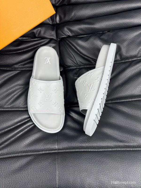 2025 Men Louis Vuitton White Leather Slippers AS00170
