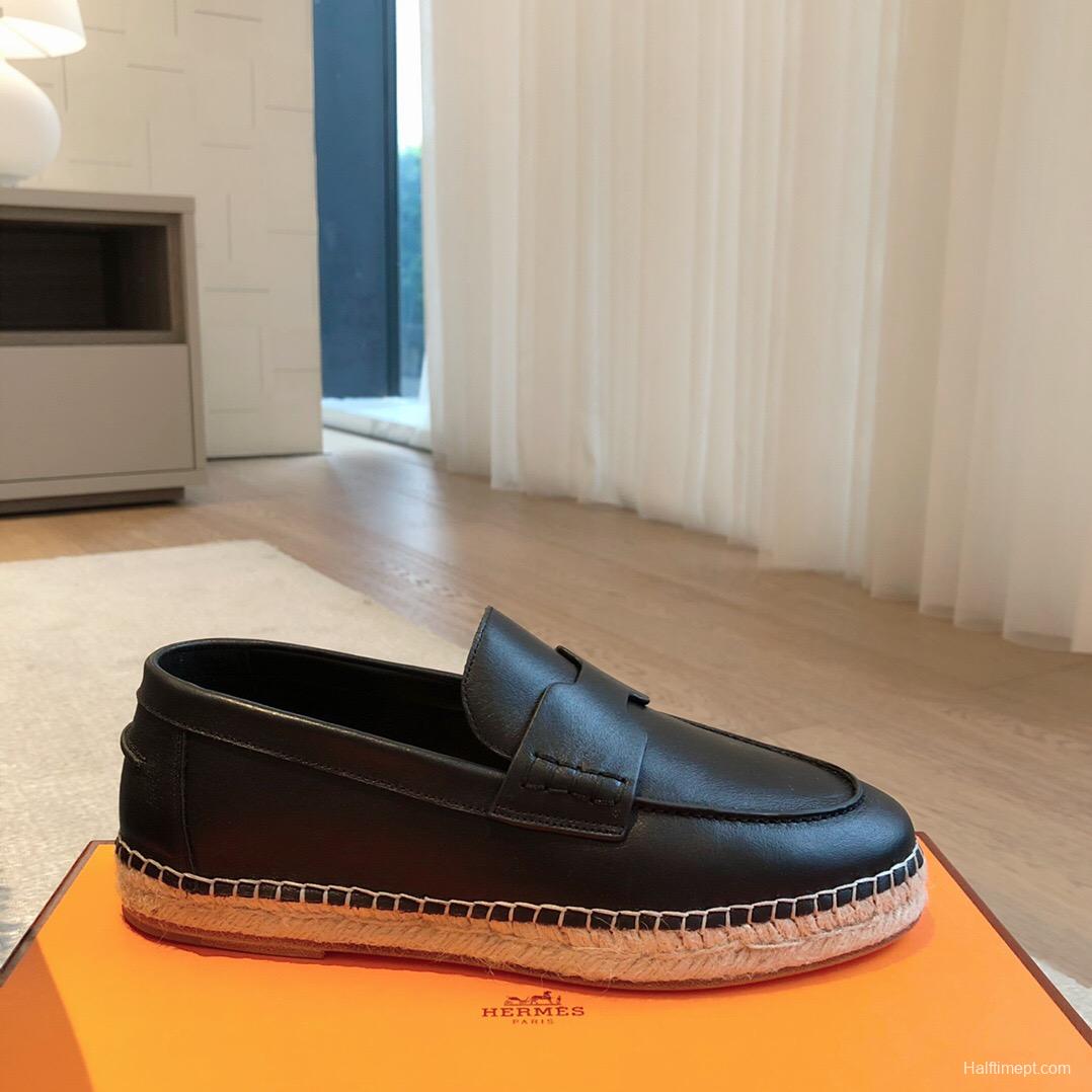 2025 Unisex Hermès Black Calfskin Leather Loafers AS00380