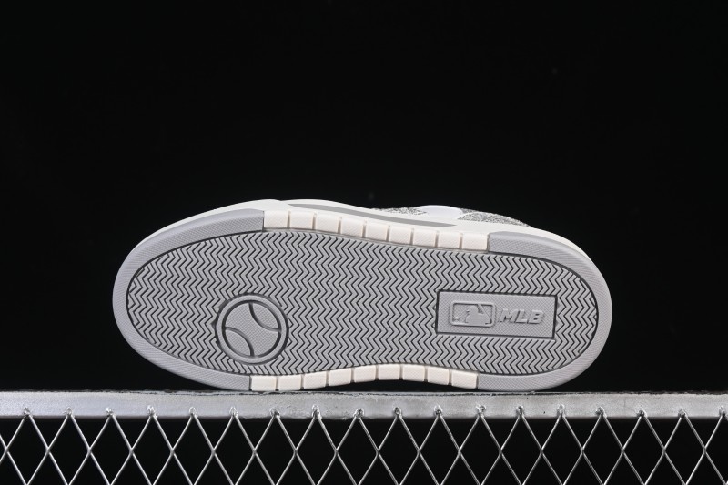 Adidas NY MLB Chunky Liner Pocket Monogram New York Yankees Platform Sneakers - 3ASXP025N50GRS
