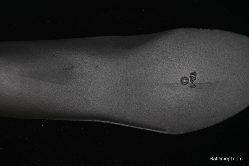 Asics Trabuco Max 4 Breathable Professional Running Shoes - 1011B976-101