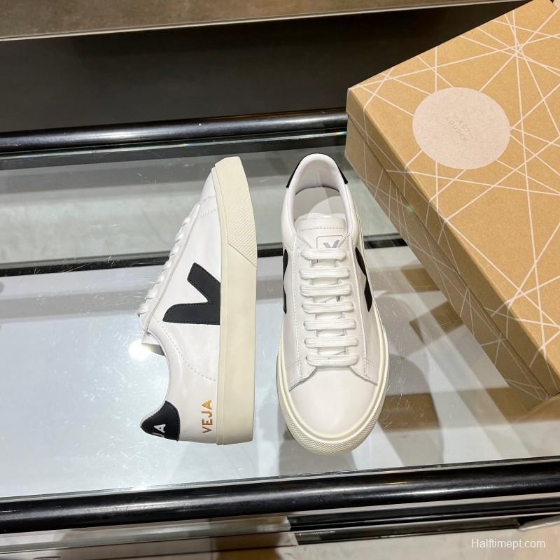 VEJA Classic White Sneakers V Logo Lace-Up Retro Flat Platform Casual Sports Shoes - LY00220/LY00230