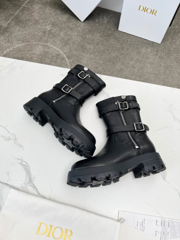 Dior 2025 SS Retro British Style Brogue New Knight Boots - LY00400