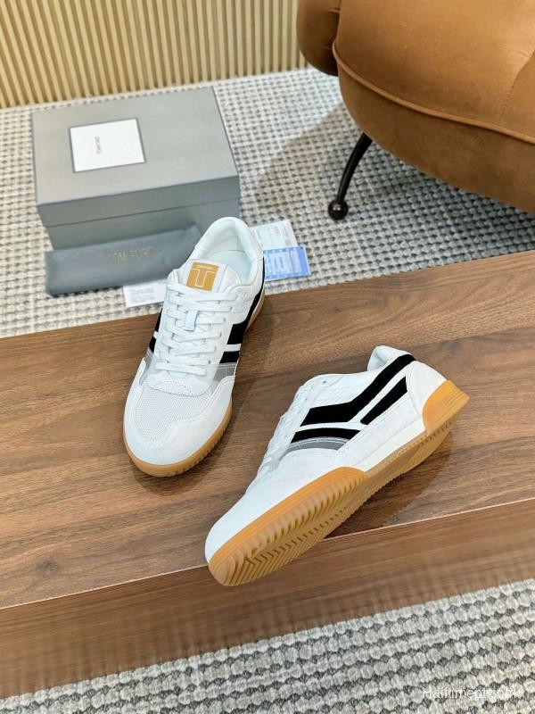 Tom Ford 2025 SS Casual Shoes with Classic Color Blocking and Imported Leather Insole - AS00350