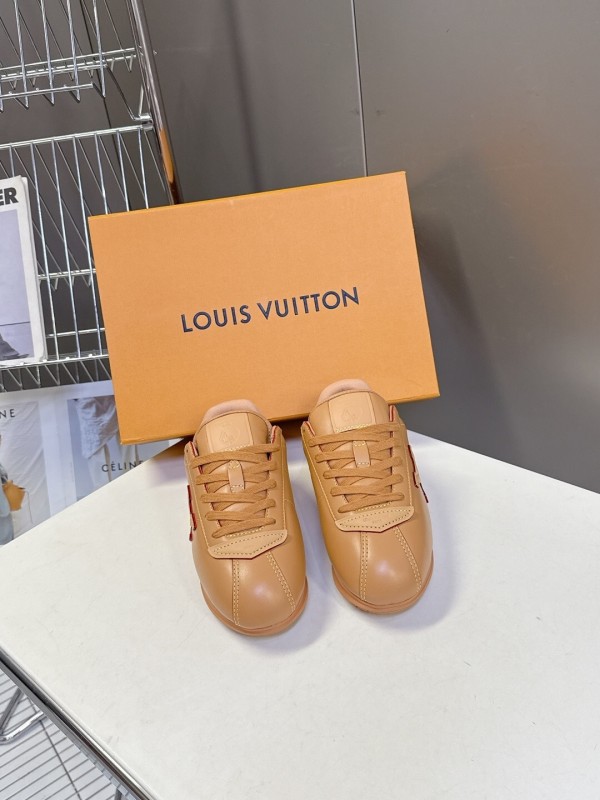 Louis Vuitton LV x Pharrell Williams Runway Platform Sneakers - KFY00380