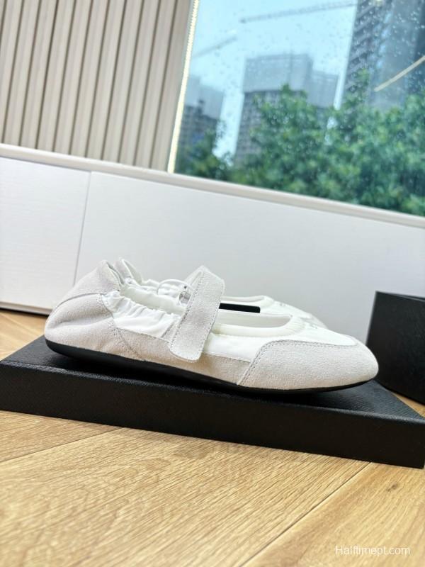 Prada Metal Toe Thin Sole Training Shoes Casual Sneakers - LY00260