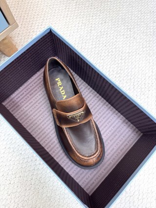 Prada Platform Loafers with Lightweight Anti-Slip Sole - LY00300