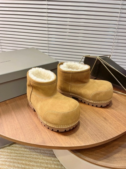 Balenciaga 2025 SS Oversized High-Heel Snow Boots - AS00500