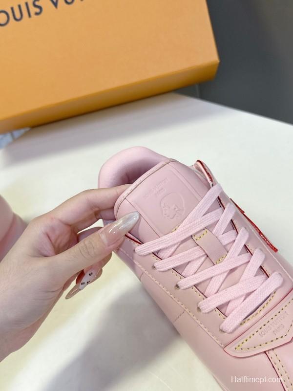 Louis Vuitton 2025 SS Pharrell Williams Collaboration Thick Sole Sneakers Retro Running Shoes - KFY00380