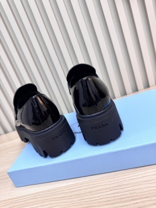 Prada Platform Loafers with Lightweight Anti-Slip Sole - LY00300