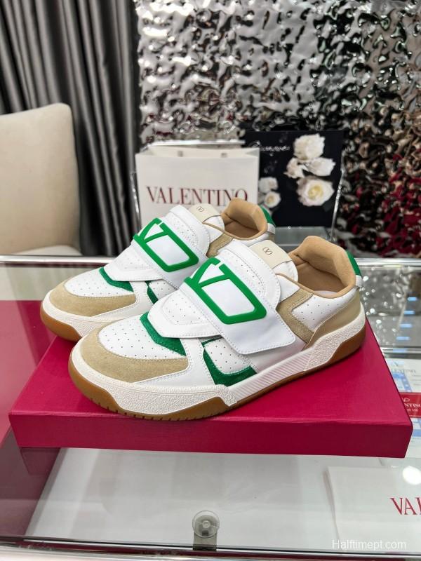 Valentino Joie de Jouer Series Magic Strap Platform Sneakers - AS00360