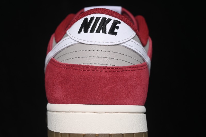 Nike SB Dunk Low White Red Low-Top Skateboarding Shoes - IB6399-004