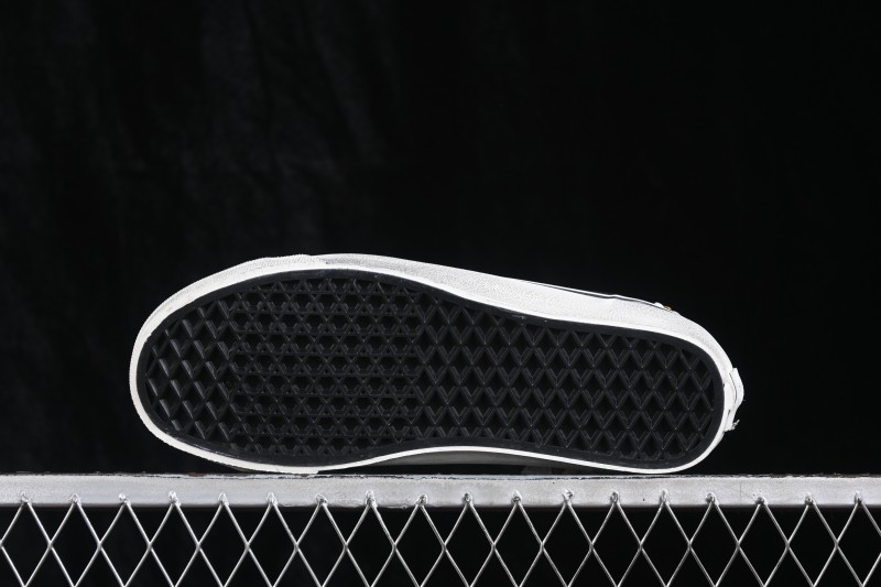 Vans Old Skool Low-Top Casual Skateboarding Shoes - VN000S52BLK