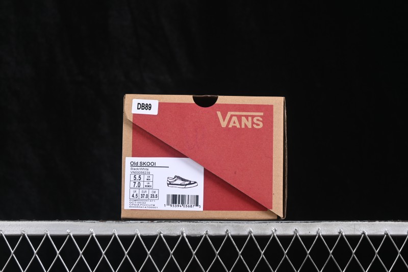 Vans Old Skool Low-Top Skateboarding Shoes - VN00056239