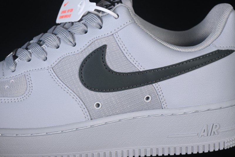 Nike Air Force 1 '07 Low Casual Sneakers with Full-Length Air Cushion - IR0952-002