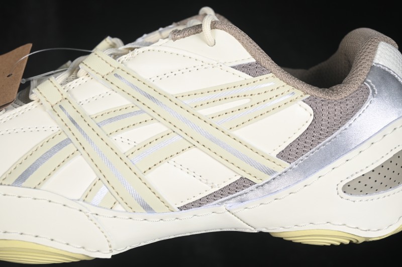 Asics HyperSync Retro Lightweight Breathable Thin-Sole Tennis Shoes - 1203A879-250