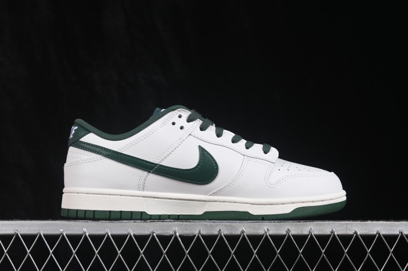Nike SB Dunk Low Casual Skateboarding Shoes in White and Green - HF5441-115
