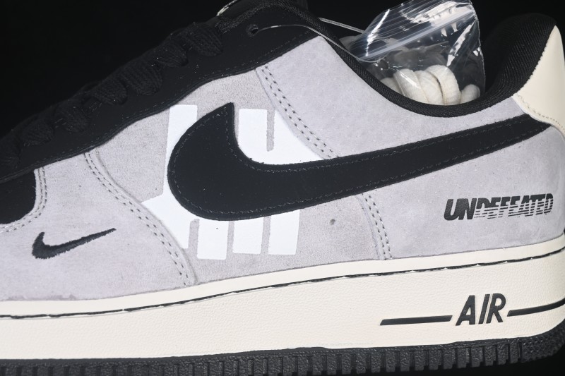 Nike Air Force 1 '07 Low Collaborative Skateboarding Shoes with Full-Length Air Cushion - FV3694-114