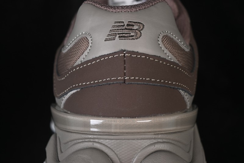 New Balance U9060 Retro Running Shoes with ABZORB Cushioning - U9060493
