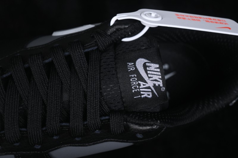 Nike Air Force 1 '07 Low Casual Skateboarding Shoes with Full-Length Air Cushion - IR1475-010